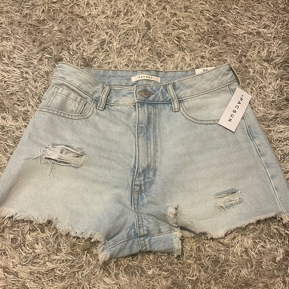 Pacsun light washed denim shorts 26